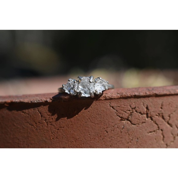 Engagement rings, raw diamond ring, raw stone ring, alternative engageme… - Picture 2 of 4